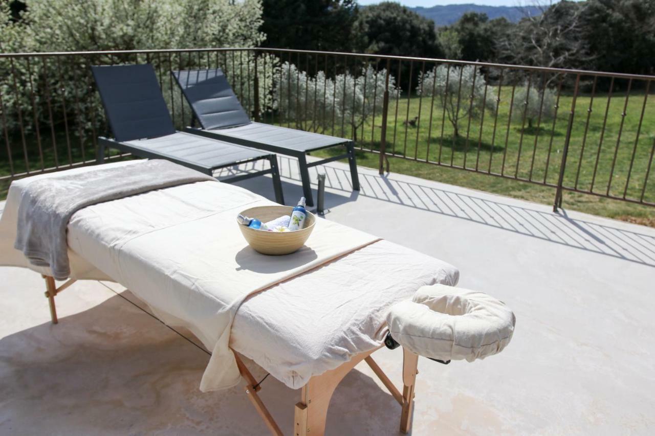 Le Mas De La Lombarde Lourmarin Exterior photo